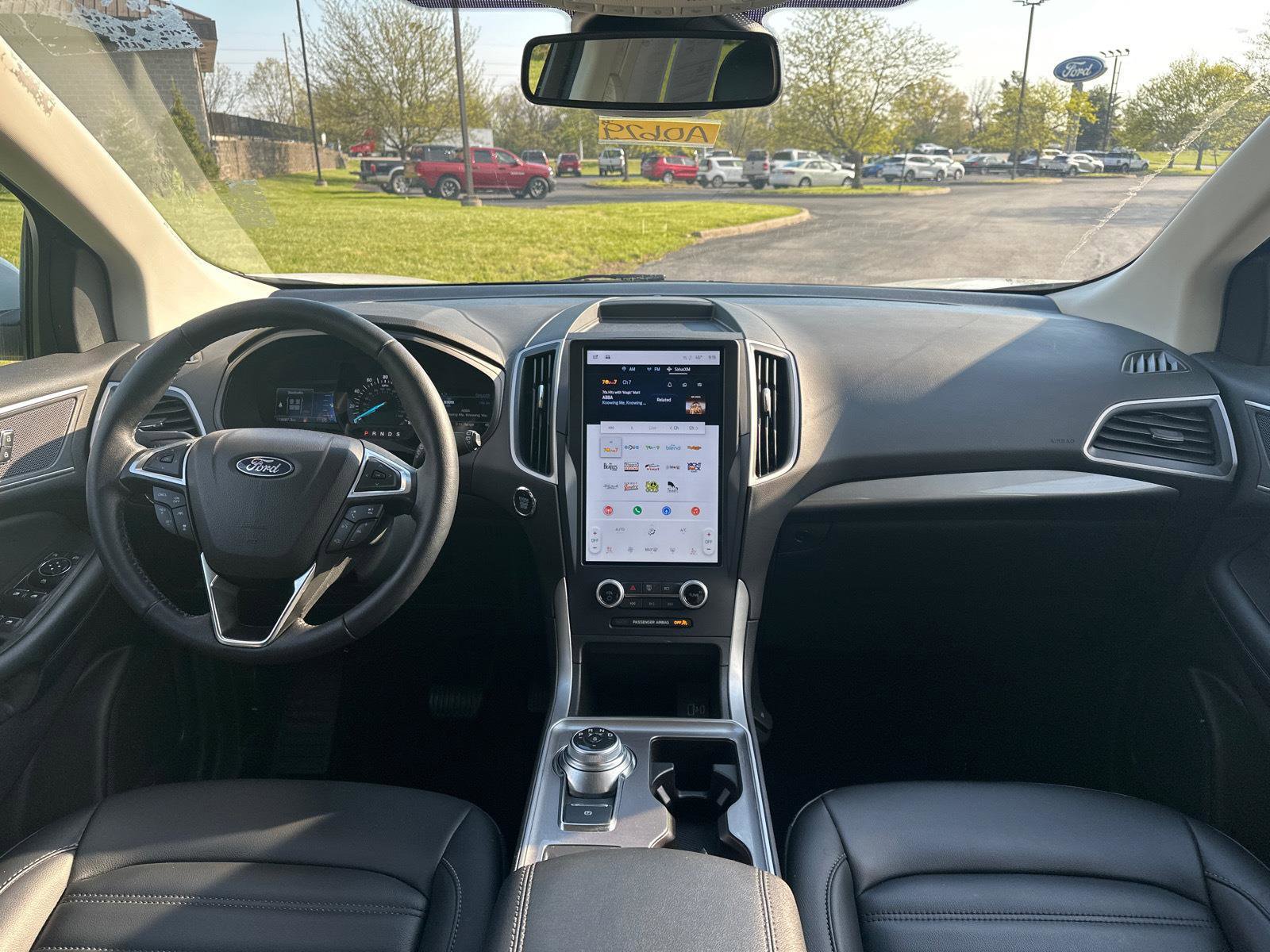 Certified 2023 Ford Edge SEL w/ Convenience Package AWD/4WD image 5