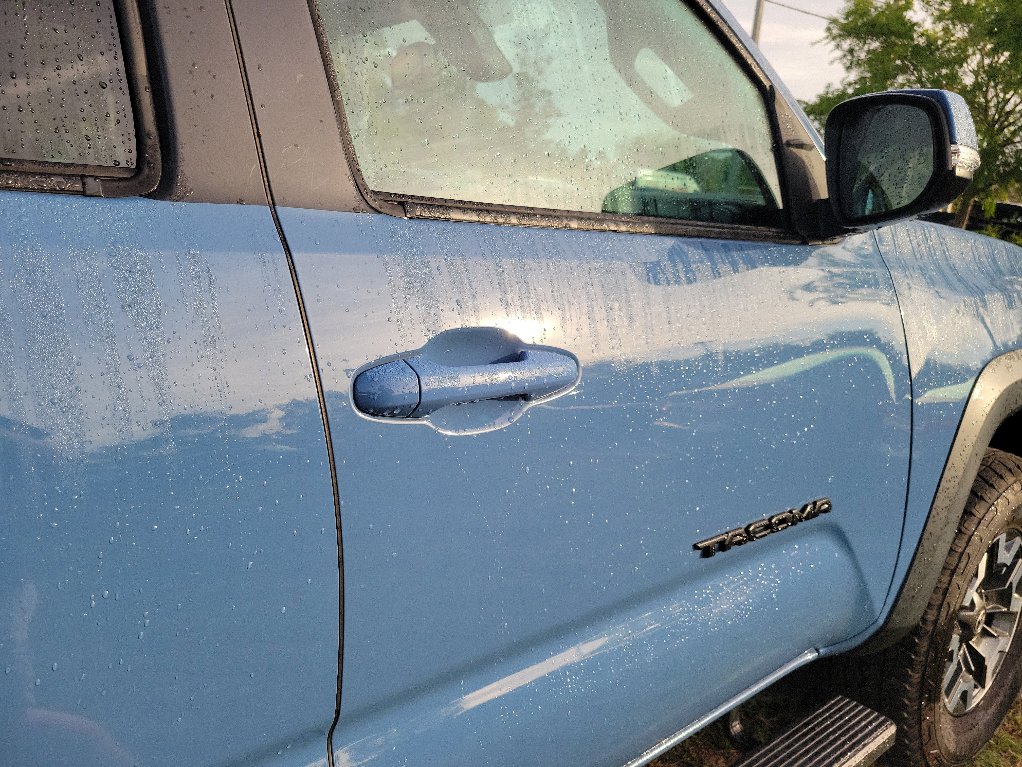 Used 2019 Toyota Tacoma TRD Off-Road w/ Technology Package image 12