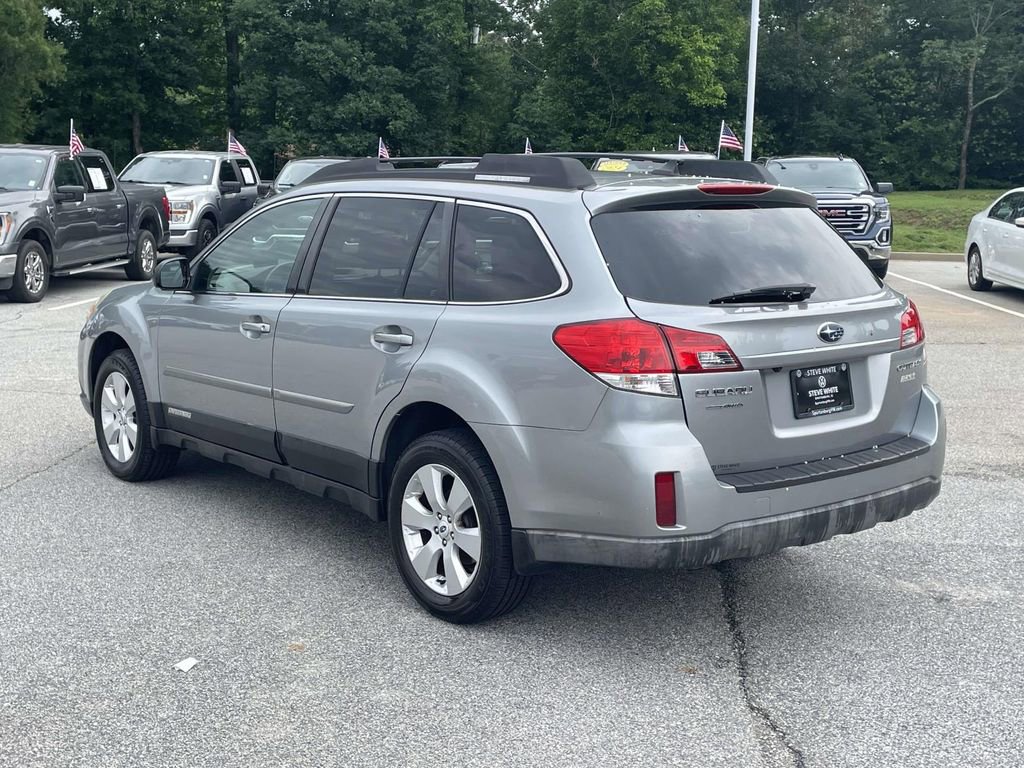 Used 2011 Subaru Outback 2.5i Limited AWD/4WD image 6