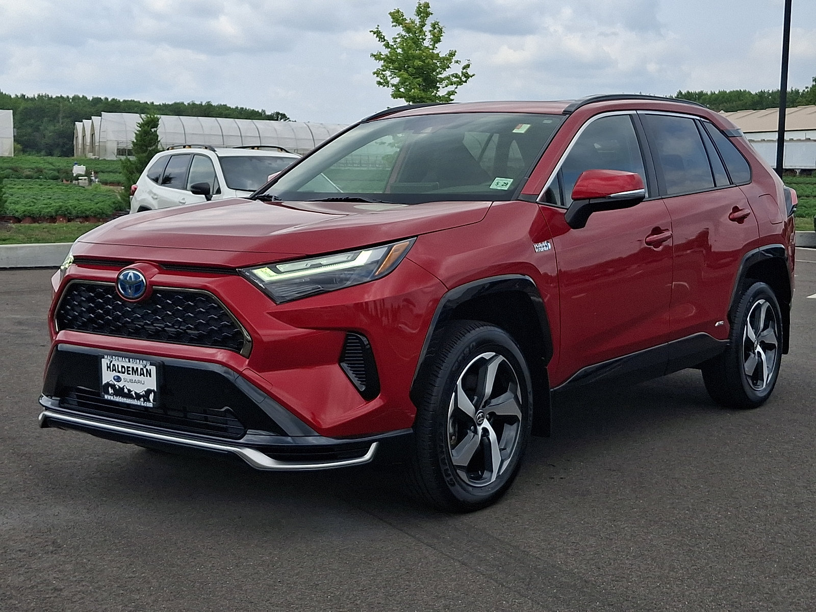 Used 2024 Toyota RAV4 SE w/ Weather & Moonroof Package AWD/4WD image 3