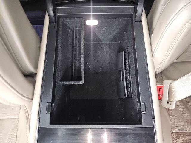 Used 2022 Lincoln Aviator Reserve w/ Equipment Group 201A AWD/4WD image 24