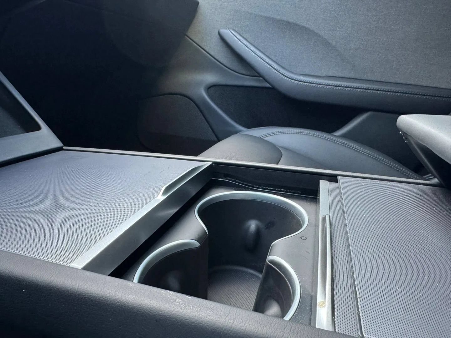 Used 2025 Tesla Model 3 Long Range RWD image 10