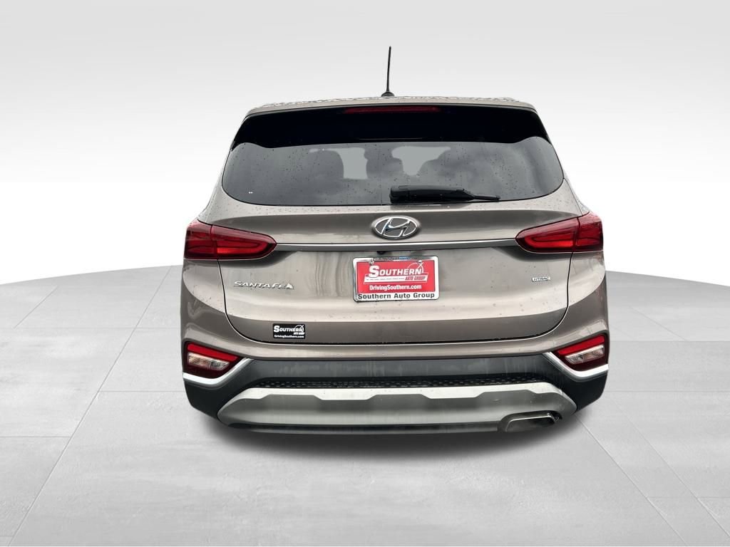 Used 2020 Hyundai Santa Fe SE w/ Cargo Package image 4