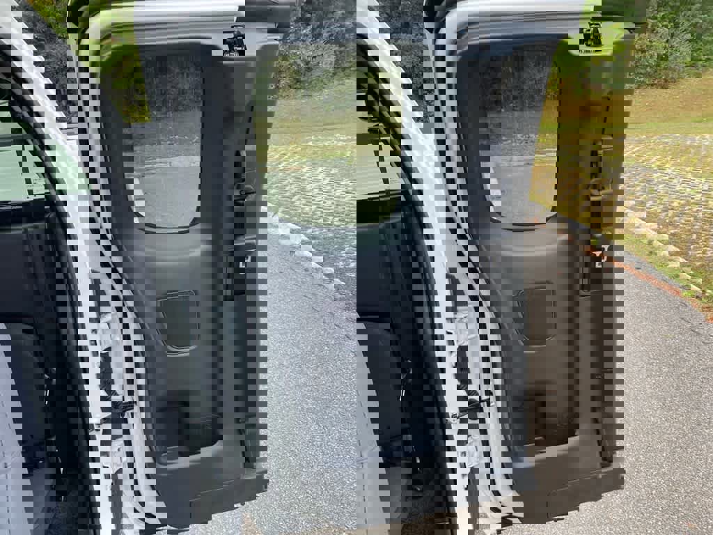 New 2026 Nissan Frontier S image 21