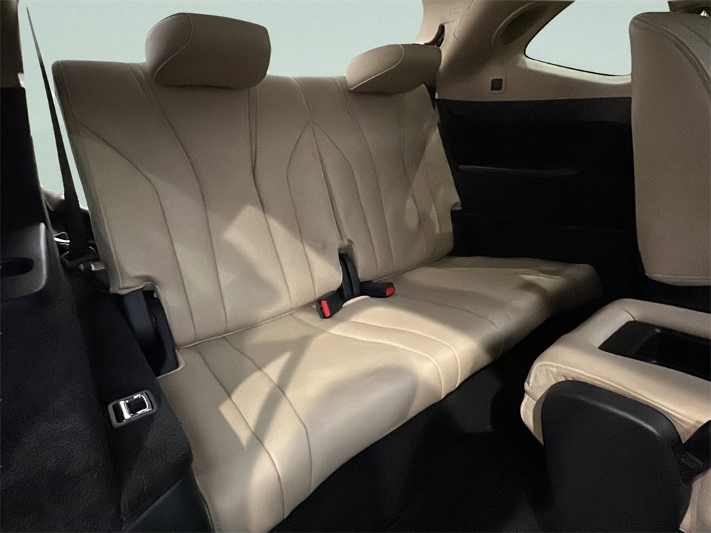 Used 2023 Acura MDX SH-AWD w/ Advance Package image 17