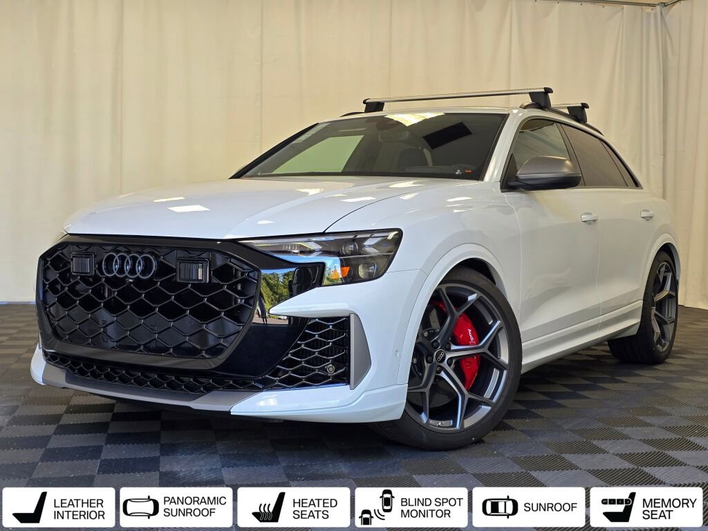 New 2025 Audi RS Q8 performance