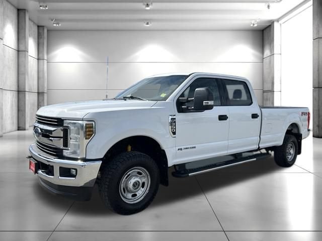 Used 2019 Ford F350 XLT w/ XLT Value Package AWD/4WD image 4