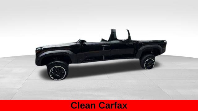 Used 2025 Toyota Tacoma TRD Off-Road AWD/4WD image 3