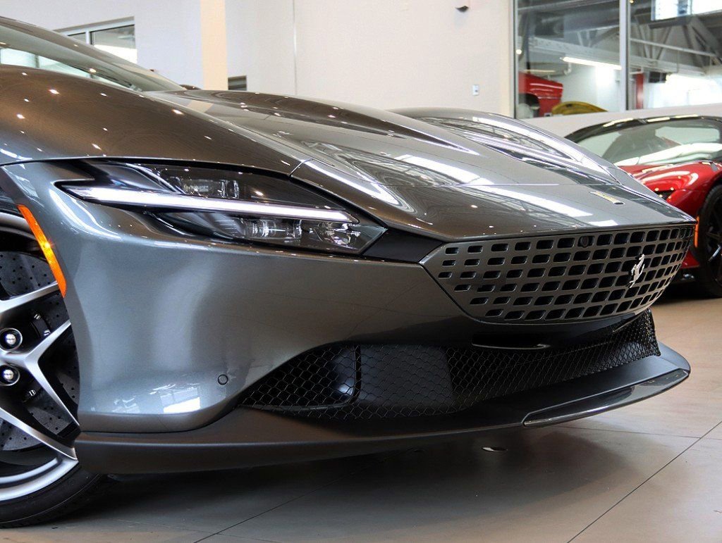 Certified 2024 Ferrari Roma Spider image 18