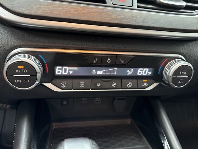 Used 2024 Nissan Altima 2.5 SL AWD/4WD image 17