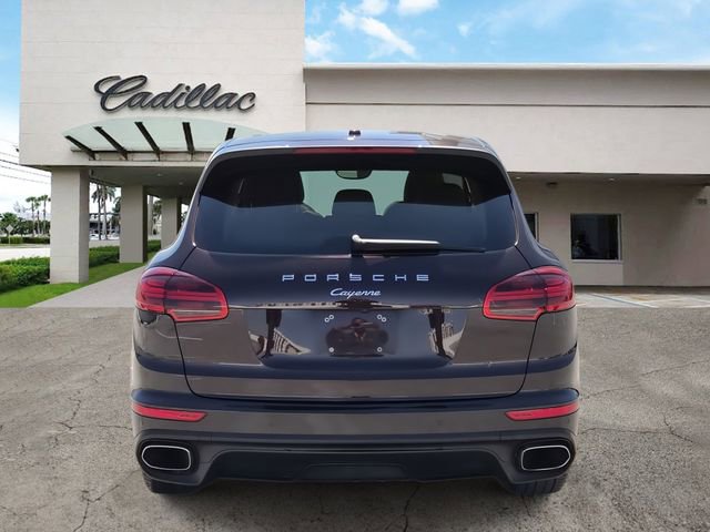 Used 2016 Porsche Cayenne image 4