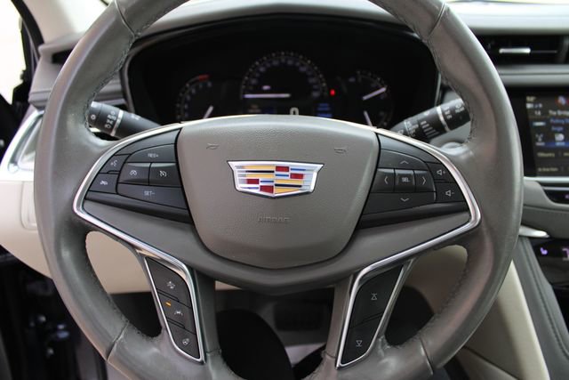 Used 2019 Cadillac XT5 Luxury image 12