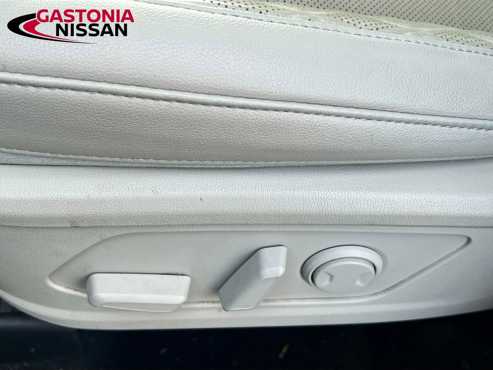 Used 2021 Kia Sorento SX image 25