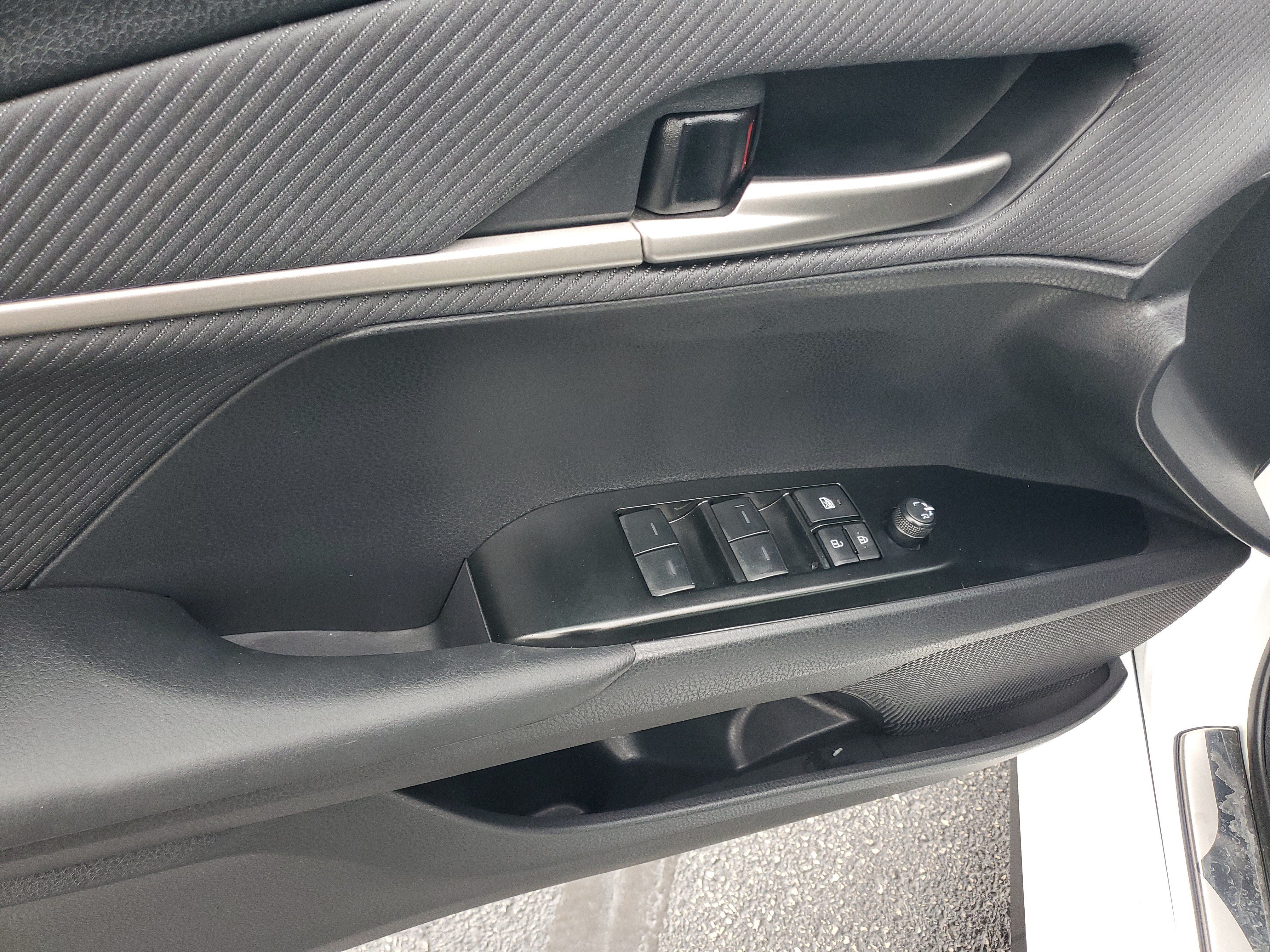 Certified 2026 Toyota Camry SE w/ Convenience Package FWD image 20