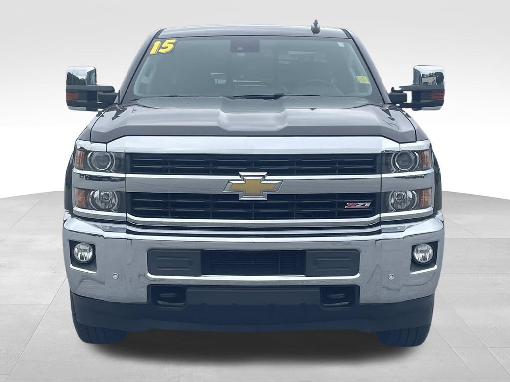 Used 2015 Chevrolet Silverado 2500 LTZ w/ LTZ Plus Package AWD/4WD image 9