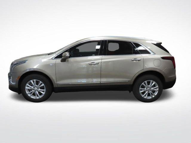 Certified 2022 Cadillac XT5 Luxury FWD image 2