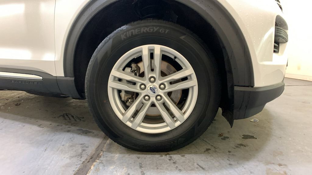 Certified 2023 Ford Explorer XLT image 10