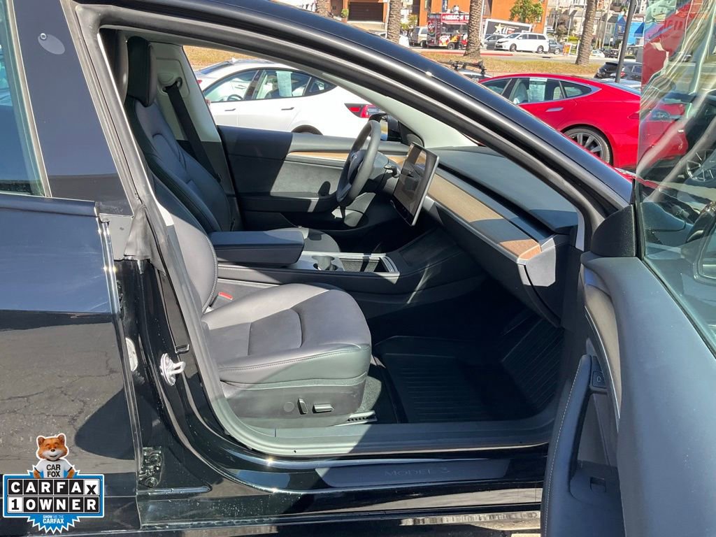 Used 2023 Tesla Model 3 Standard Range image 61