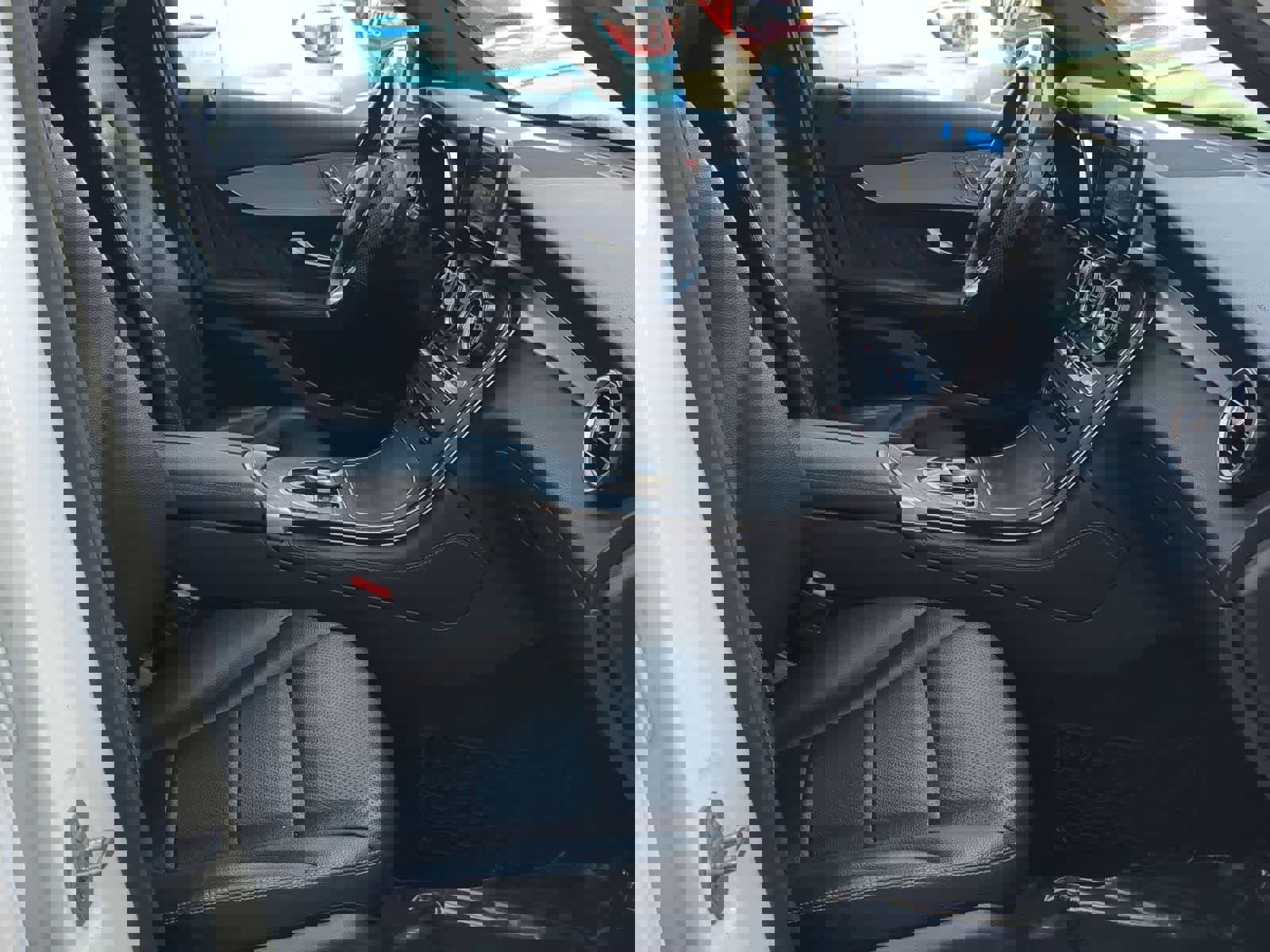 Used 2019 Mercedes-Benz GLC 300 4MATIC image 21