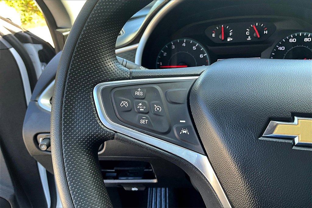 Used 2023 Chevrolet Malibu LT image 11