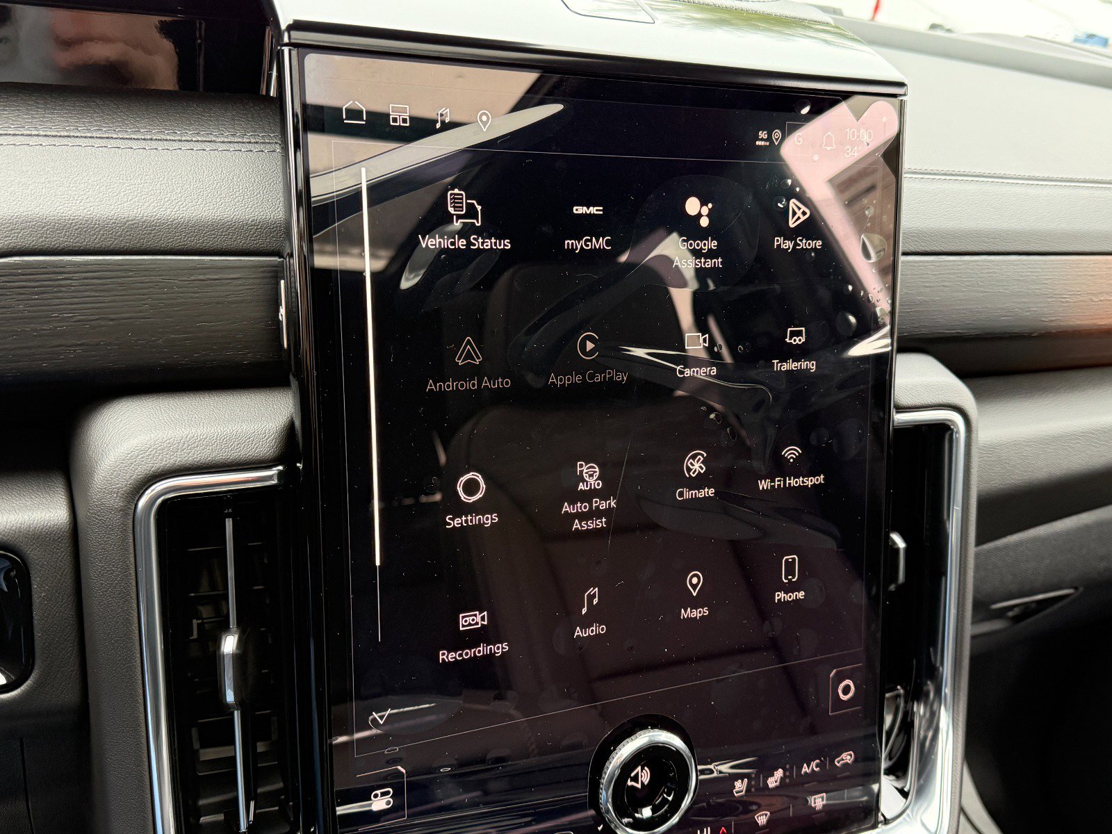 New 2026 GMC Yukon XL Denali image 39