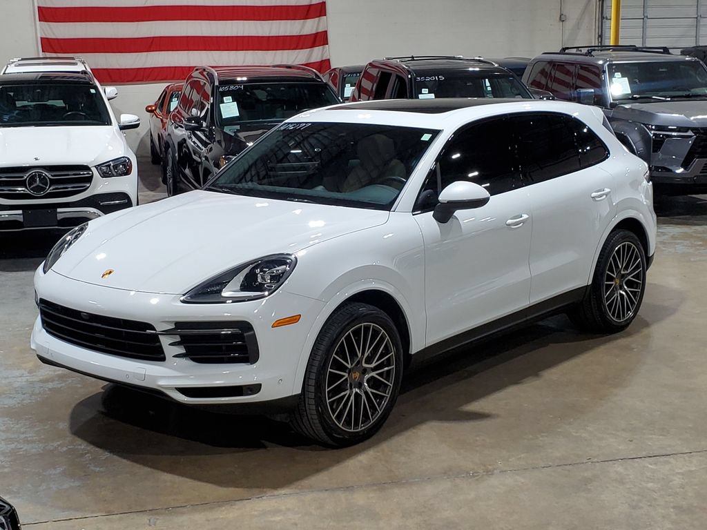 Used 2022 Porsche Cayenne AWD/4WD image 37