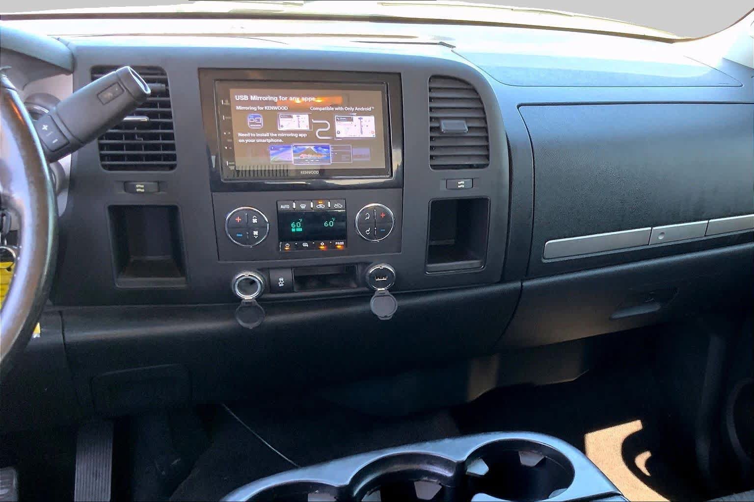 Used 2012 Chevrolet Silverado 1500 LT RWD image 6