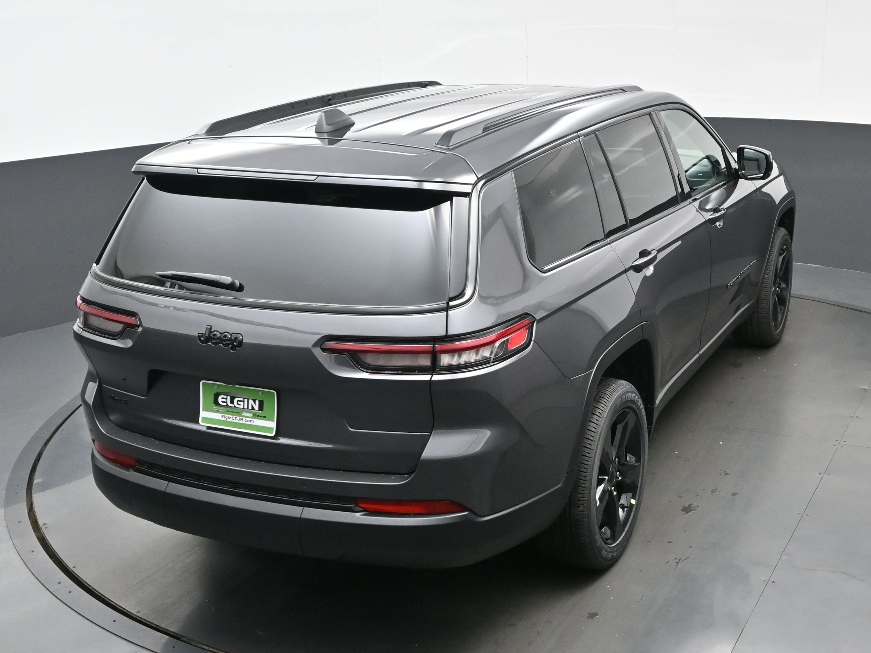 New 2025 Jeep Grand Cherokee L Altitude image 23