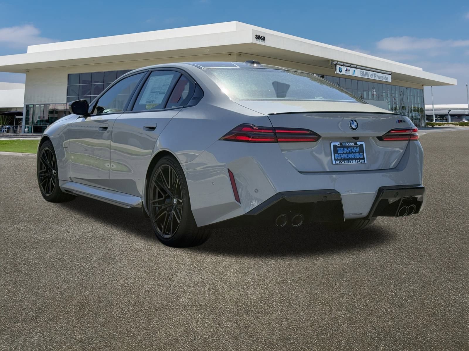 New 2026 BMW M5 image 8