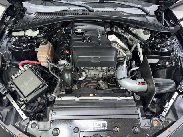 Used 2016 Chevrolet Camaro LT RWD image 5