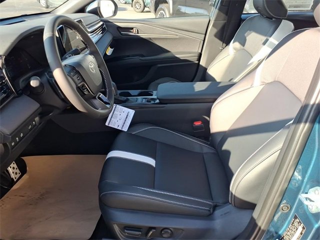 New 2026 Toyota Camry SE image 8