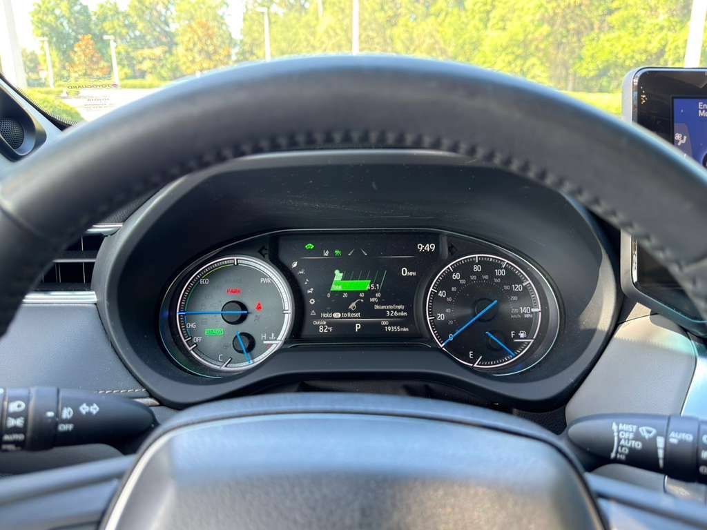 Used 2022 Toyota Venza Limited w/ Advanced Technology Package AWD/4WD image 17