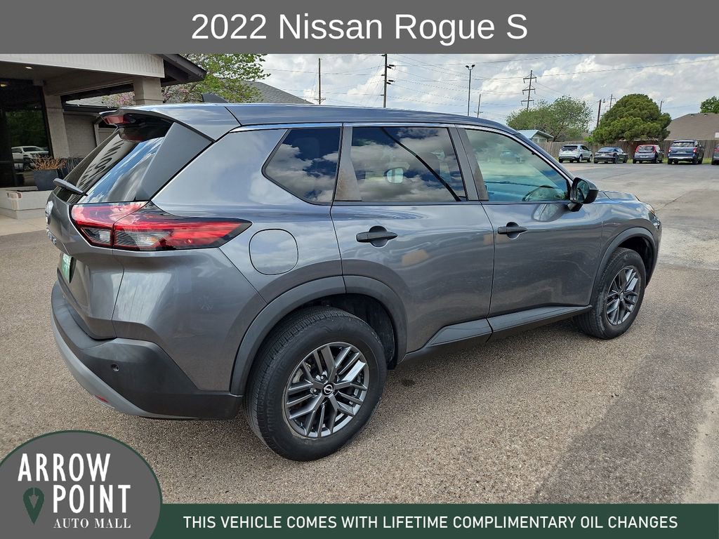 Used 2022 Nissan Rogue S FWD image 12