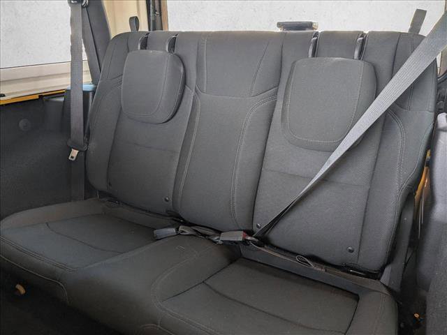 Used 2019 Jeep Wrangler Sport AWD/4WD image 17