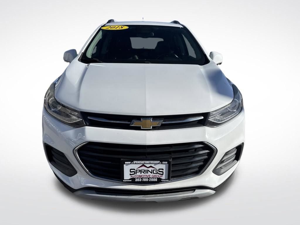 Used 2018 Chevrolet Trax LT w/ LT Convenience Package image 8