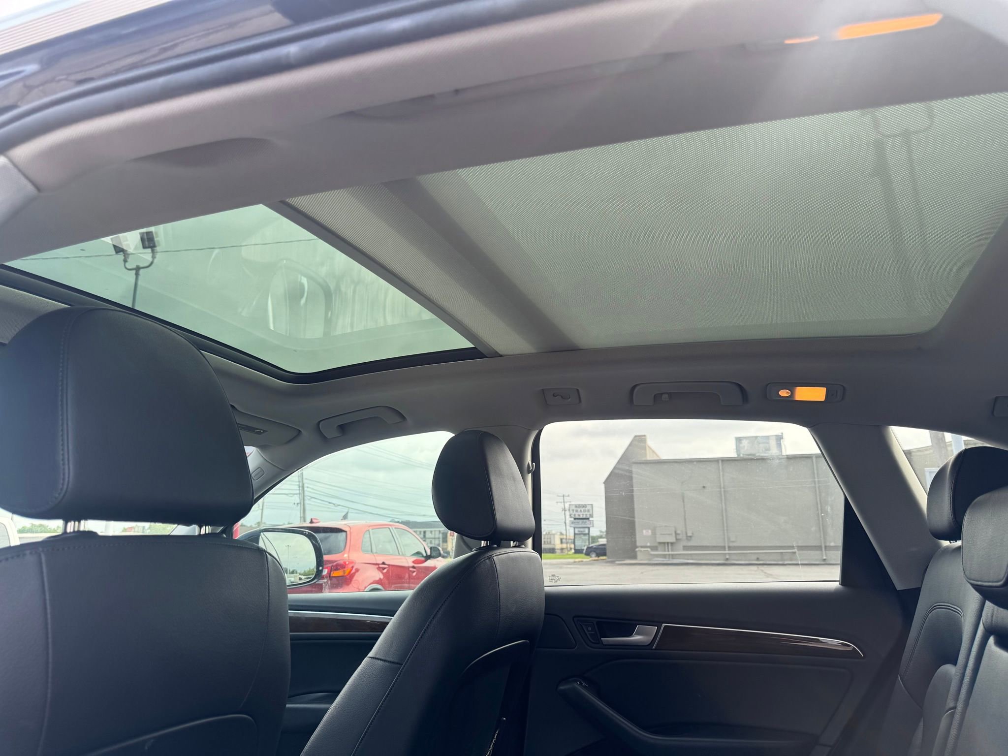 Used 2016 Audi Q5 2.0T Premium Plus w/ Technology Package AWD/4WD image 7