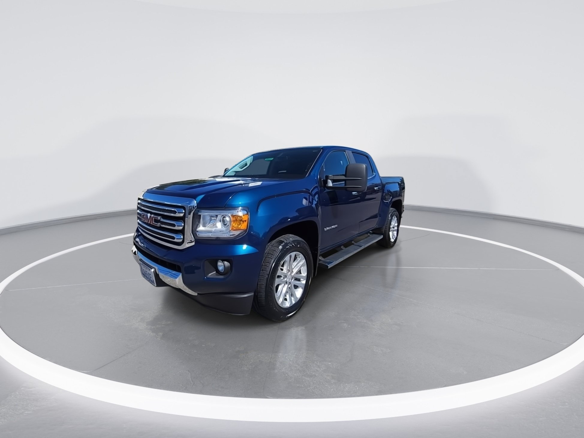 Used 2019 GMC Canyon SLT w/ Driver Alert Package AWD/4WD image 4