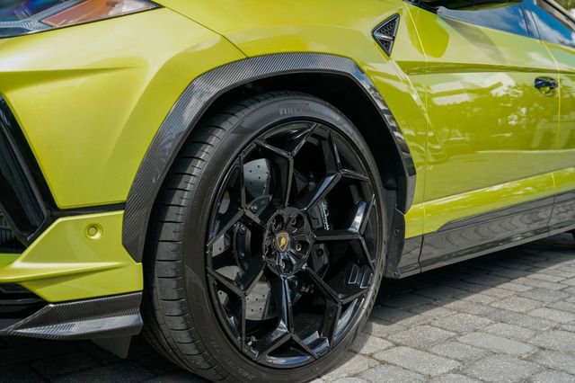 Used 2023 Lamborghini Urus Performante image 44