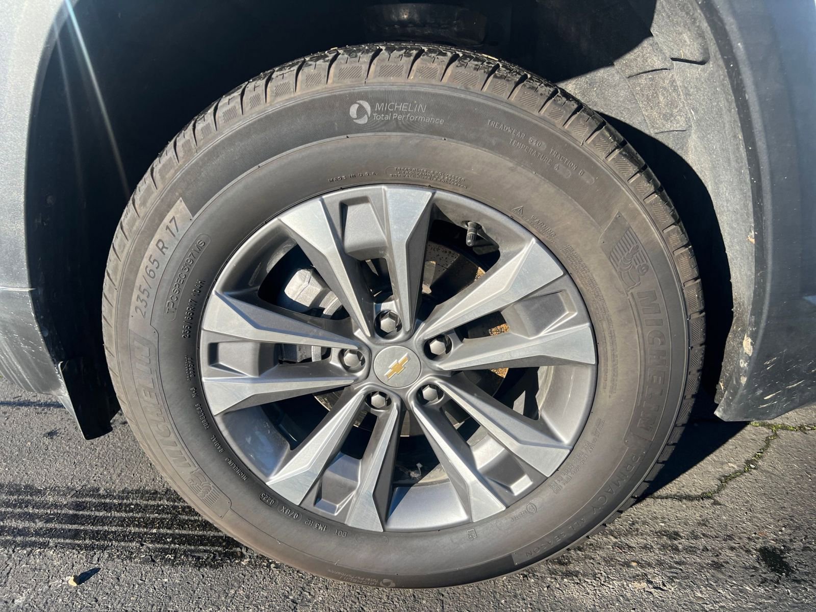 Used 2025 Chevrolet Equinox LT image 30