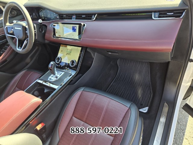Used 2022 Land Rover Range Rover Evoque R-Dynamic SE AWD/4WD image 18