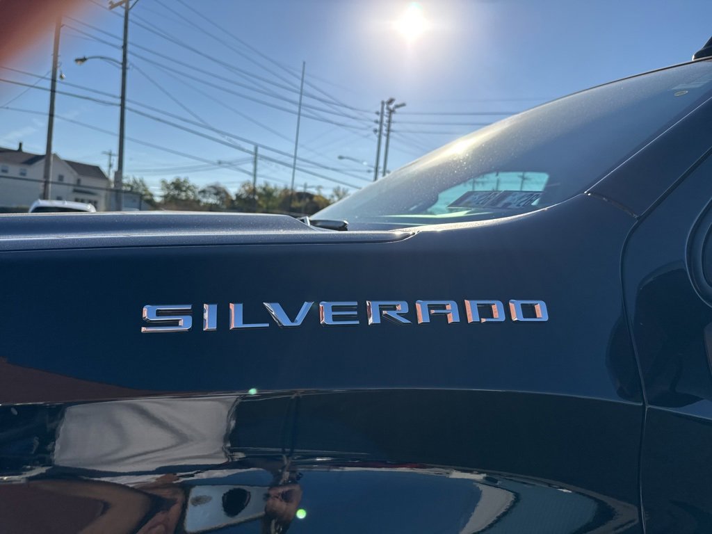 Used 2023 Chevrolet Silverado 1500 LT w/ Protection Package image 10