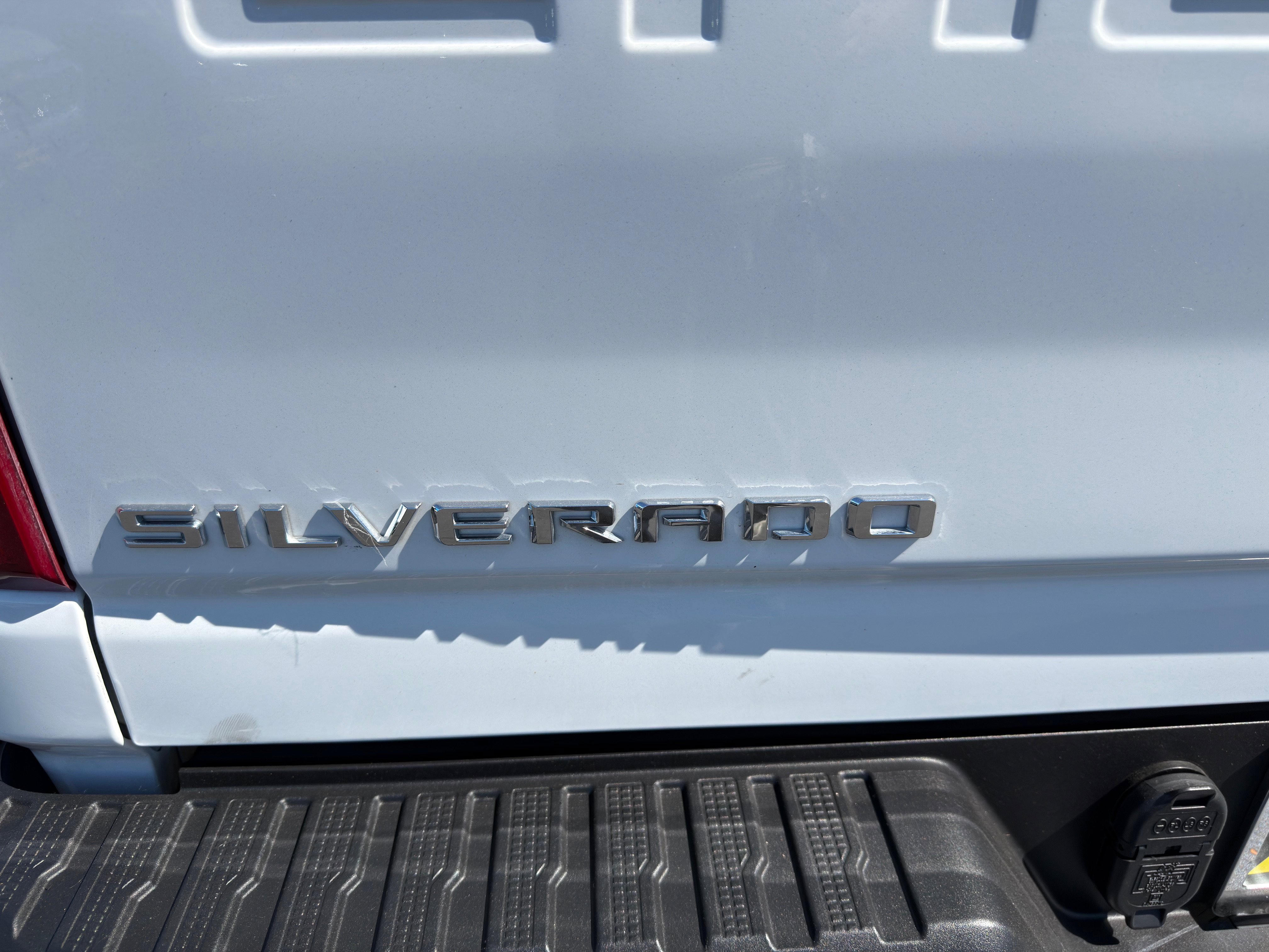 Used 2025 Chevrolet Silverado 2500 LT w/ Convenience Package image 50