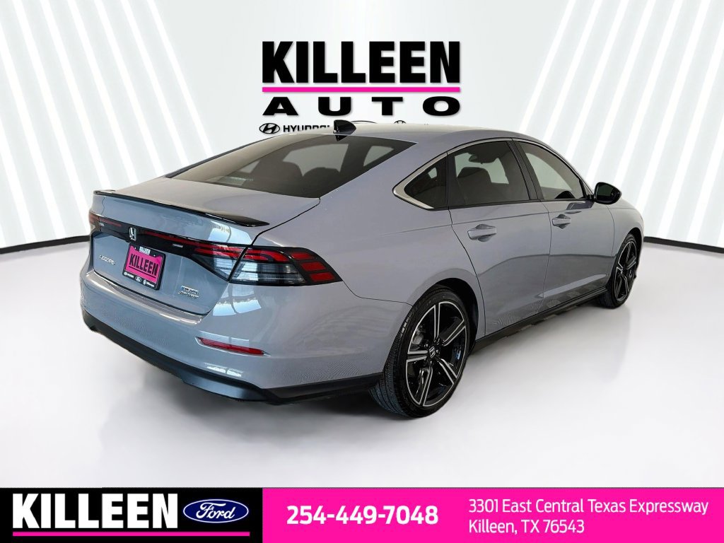 Used 2025 Honda Accord Sport image 8