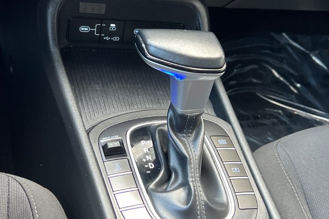 Used 2025 Hyundai Kona SEL AWD/4WD image 26