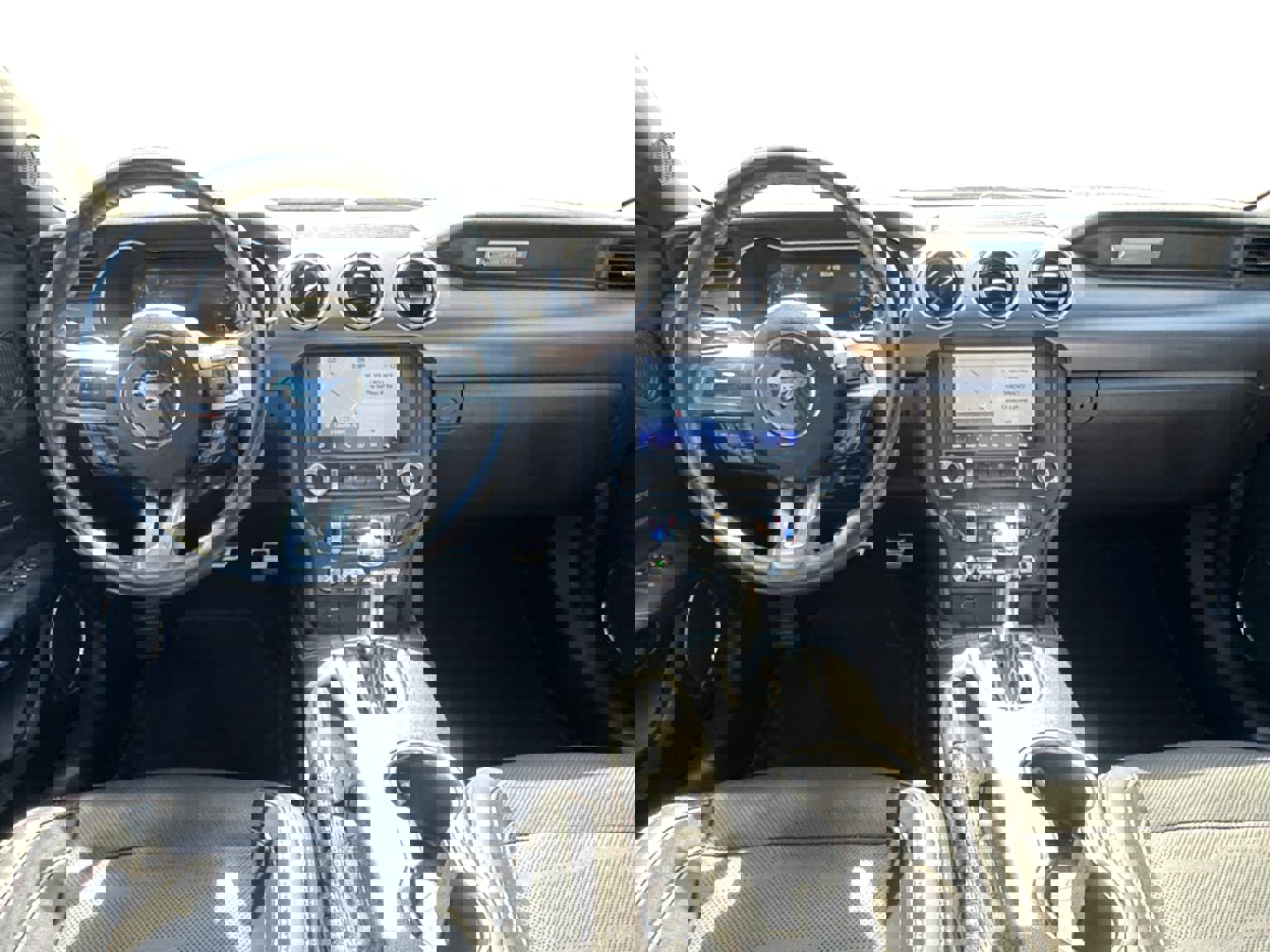 Used 2019 Ford Mustang Premium w/ Equipment Group 201A RWD image 12