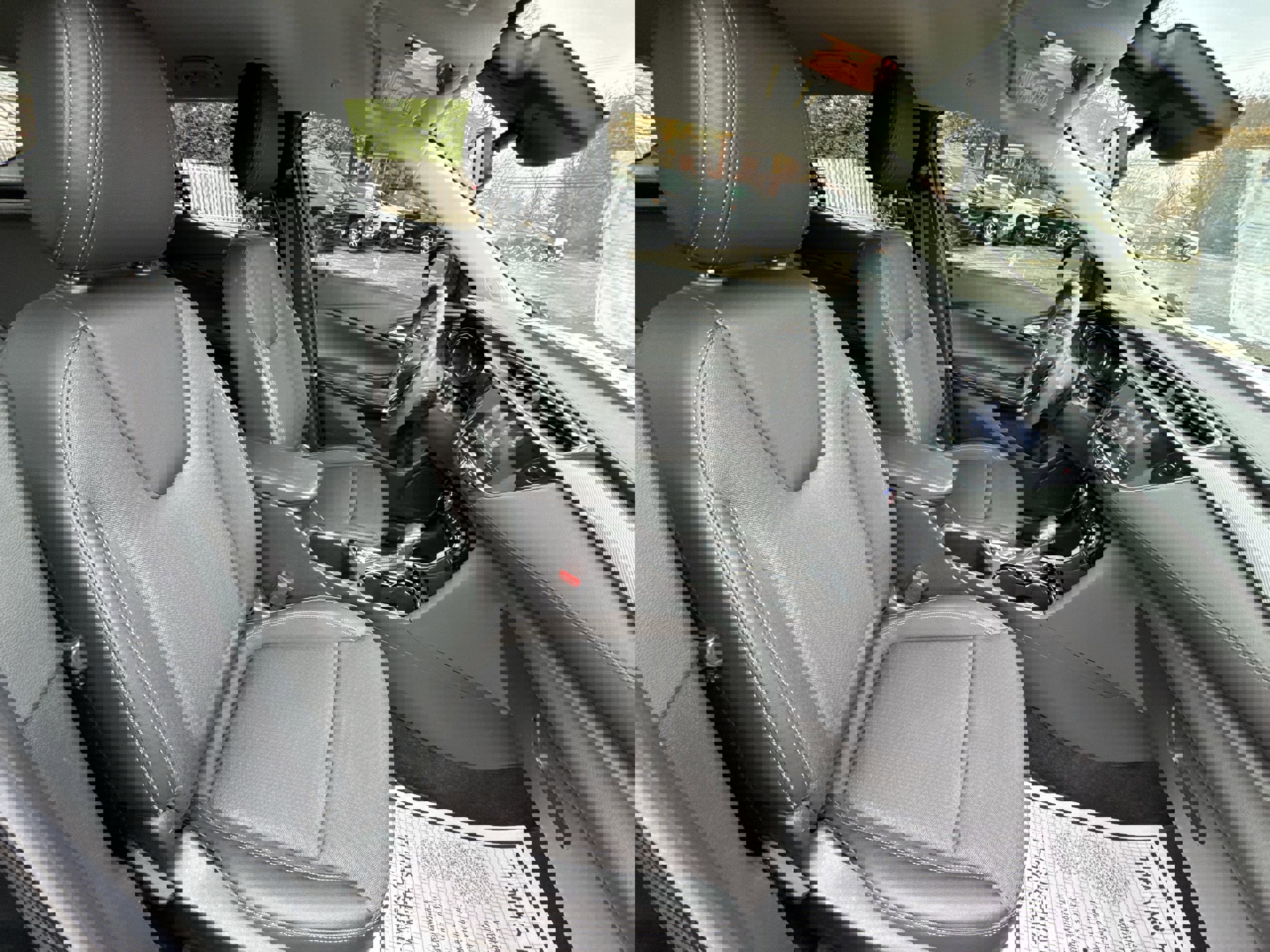 Used 2023 Buick Encore GX Preferred w/ Cold Weather Comfort Package image 29