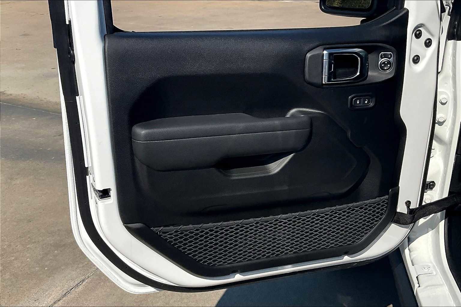 New 2025 Jeep Wrangler Willys image 10