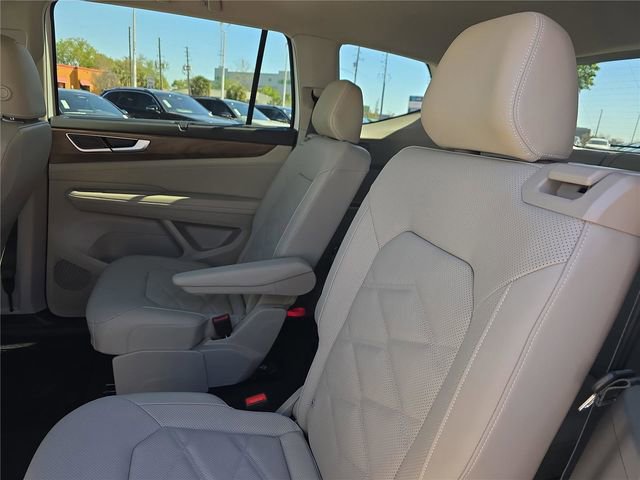 New 2026 Volkswagen Atlas SE image 14