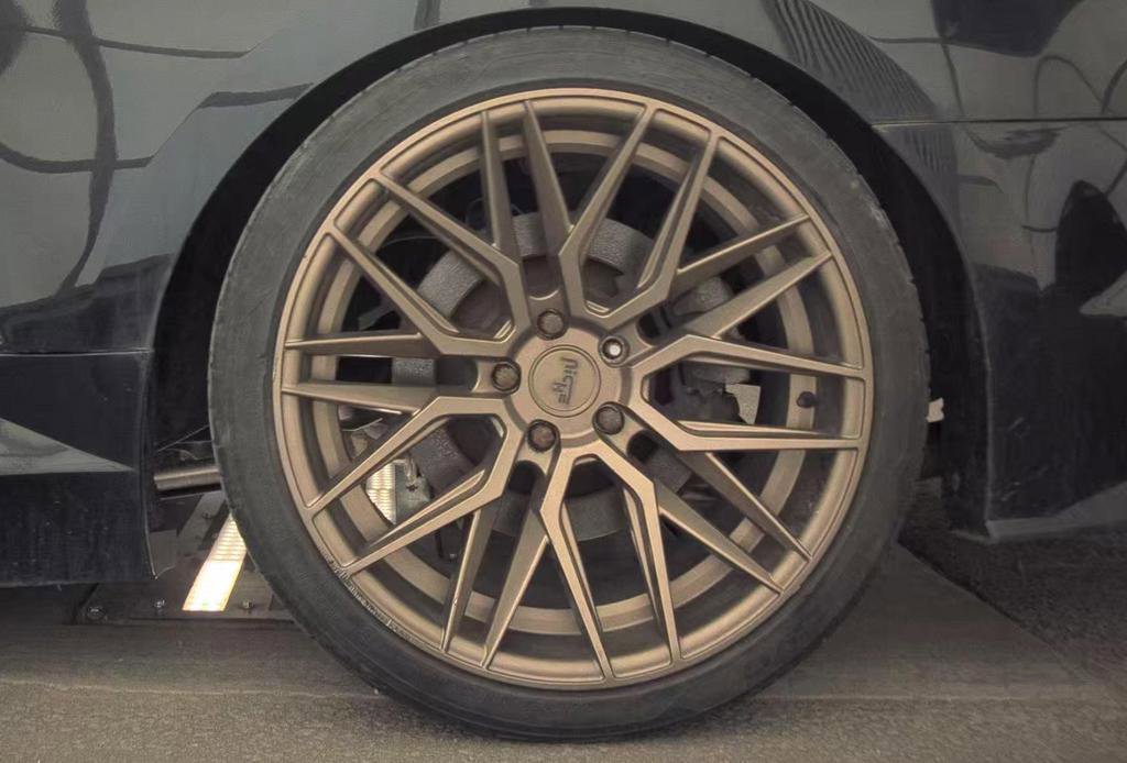 Used 2017 Ford Mustang GT Premium w/ Equipment Group 401A image 3