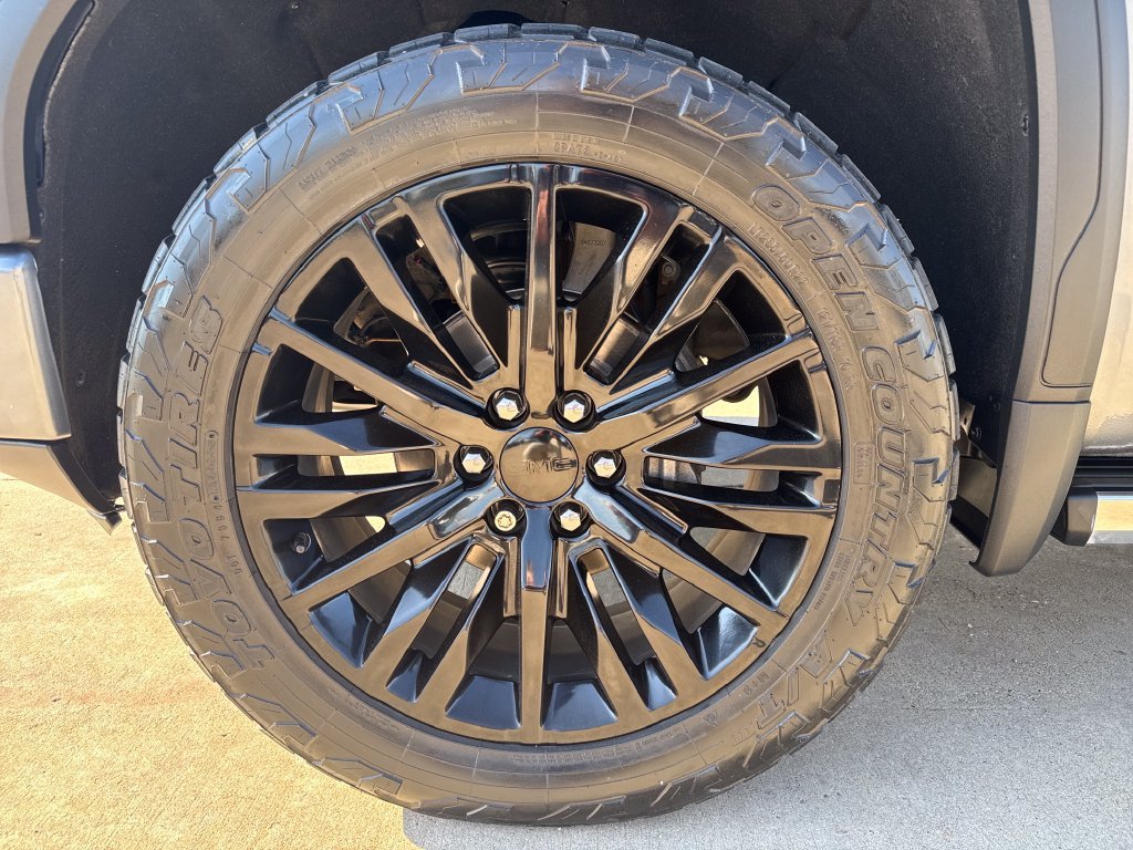Certified 2020 GMC Sierra 1500 Denali w/ Denali Ultimate Package AWD/4WD image 15